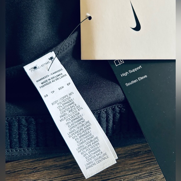 HP🎉🆕 Nike Womens Victory Shape Black/White High Support Sports Bra - Picture 13 of 16